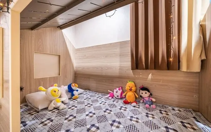 Oda (Family (Kids Room))