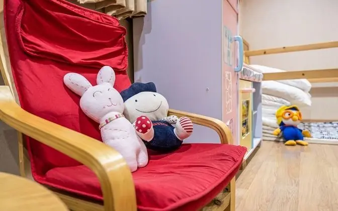 Oda (Family (Kids Room))