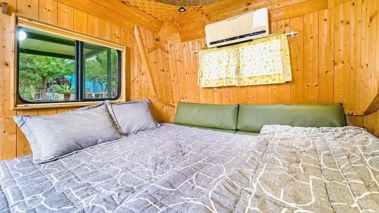 Basic Oda, 1 Yatak Odası (mini caravan c7)