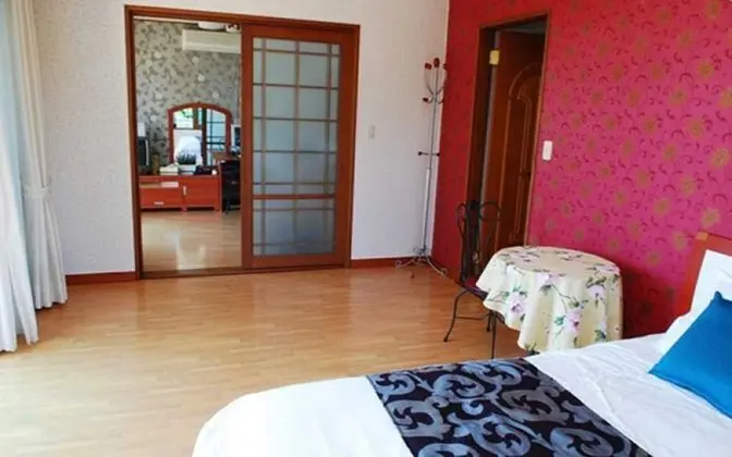 Oda (56 Twin B)