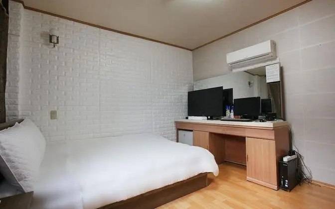 Oda (Standard room)