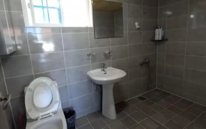 Oda (B-101(One night unavailable more than)