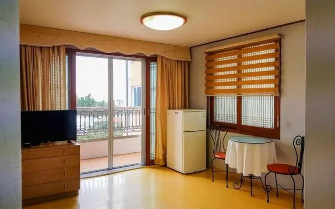 Oda (Western-style room 33(2))