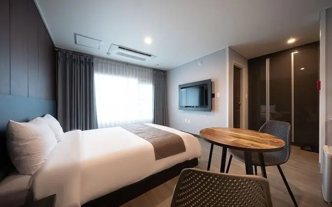 Oda (Deluxe Double Room (Netflix automatic)