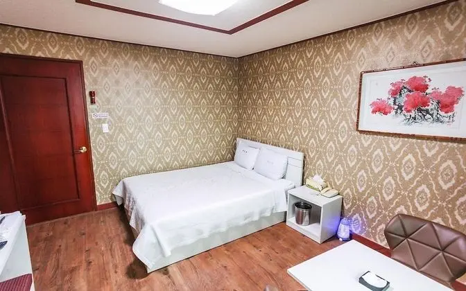 Oda (Semi-Special Room)