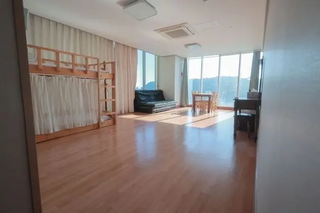 Traditional Apart Daire, Okyanus Manzaralı