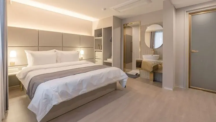 Standard Tek Büyük Yataklı Oda, 1 Çift Kişilik Yatak, Şehir Manzaralı