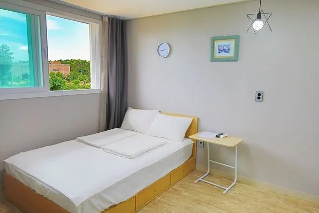 Stüdyo (202, 203)
