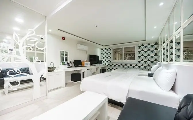Oda (Special Room)