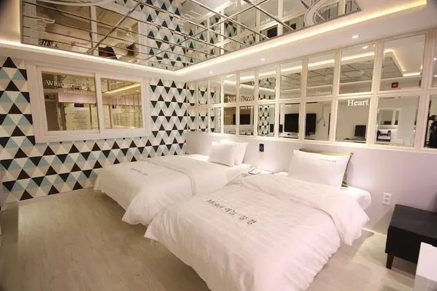Oda (Special Room)