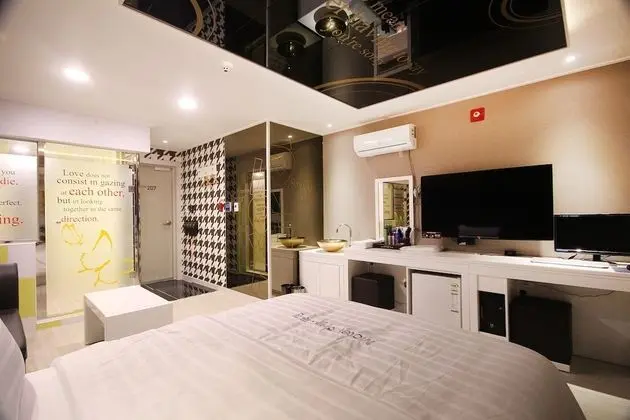 Oda (Standard Room)