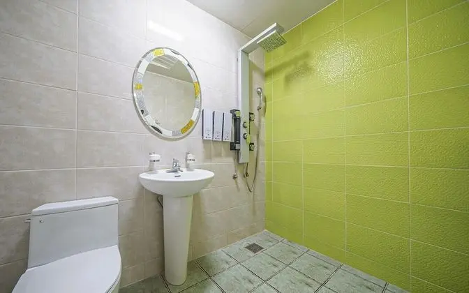 Oda (VIP room - 1st room parking / Netflix)