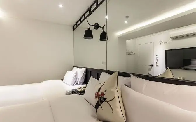 Oda (Business Room (2 beds Netflix availab)