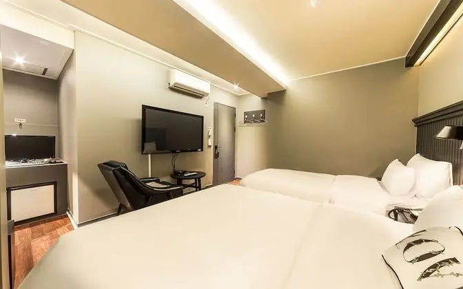 Oda (Business Room (2 beds Netflix availab)