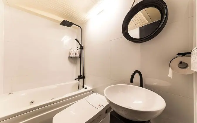 Oda (Business Room (2 beds Netflix availab)