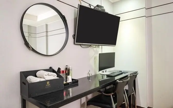 Oda (Massage room (Netflix available))
