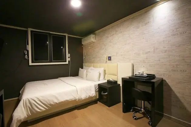 Oda (Semi-Special Room)