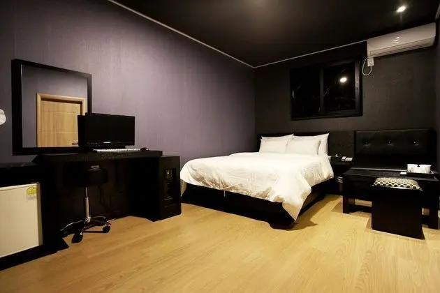 Oda (Special Room)