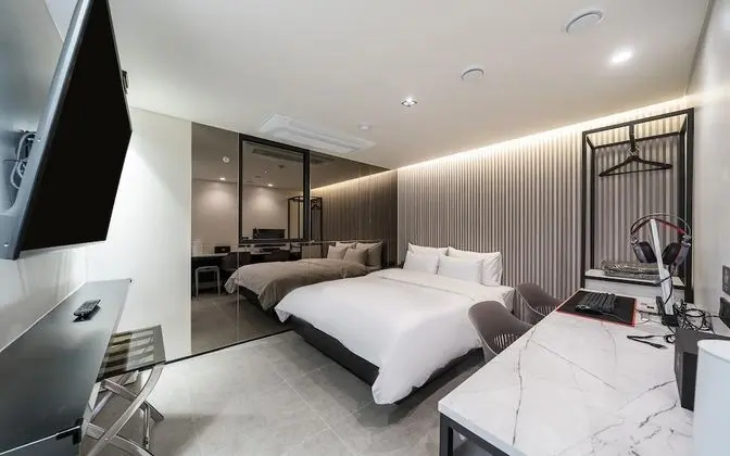 Oda (Deluxe (Netflix 1pc bag available))