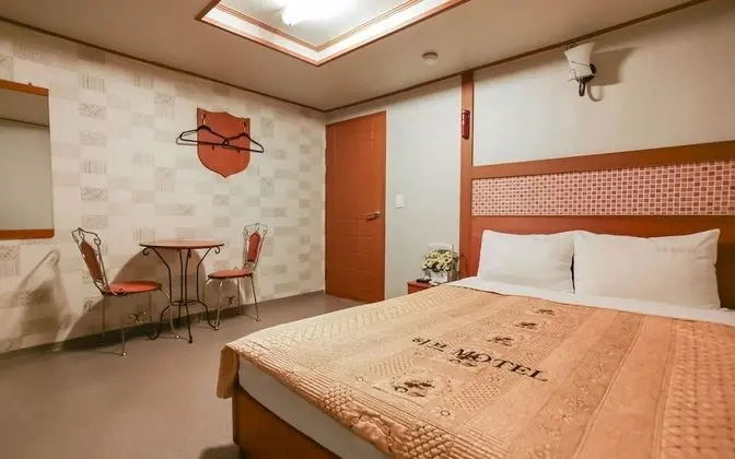 Oda (Standard (Standard 1PC Netflix ask at)