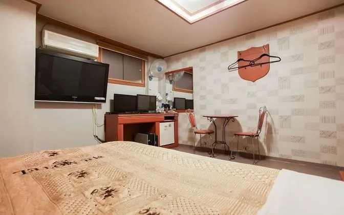 Oda (Standard (Standard 1PC Netflix ask at)