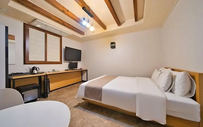 Oda (Special Room (Netflix))