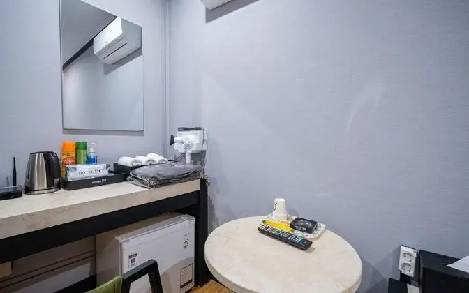 Oda (Standard walking only (premium high s)