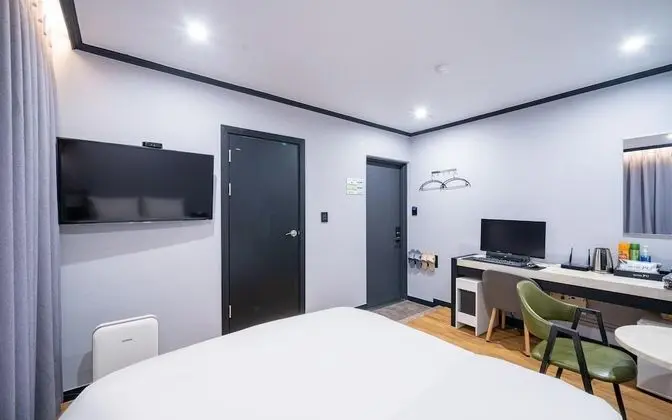 Oda (Standard walking only (premium high s)