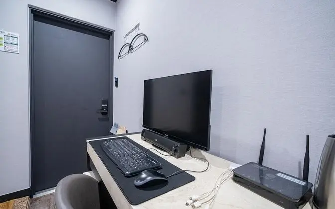 Oda (Standard walking only (premium high s)