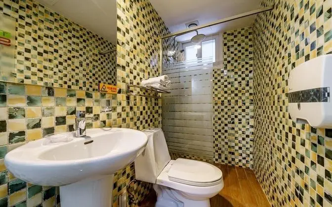 Oda (Standard Room (Must Inquire In-advanc)