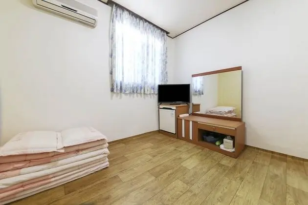 Korean Traditional Room (2 ppl)