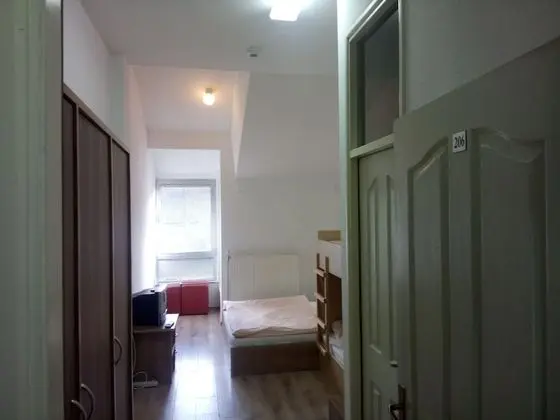 Classic Üç Kişilik Oda
