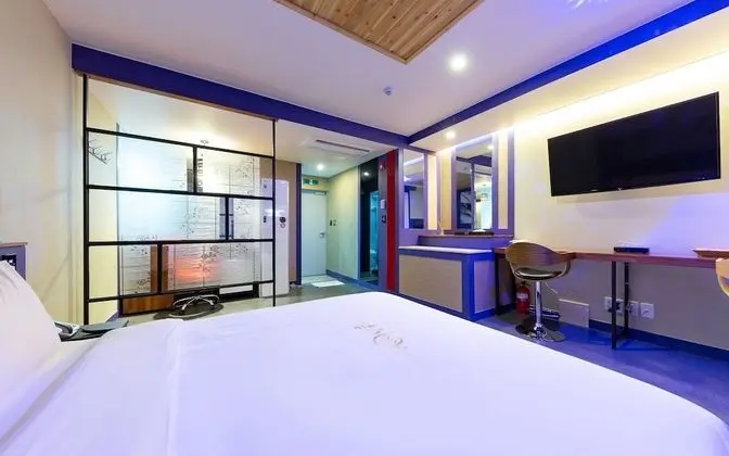 Oda (General rooms (a massage room styler )