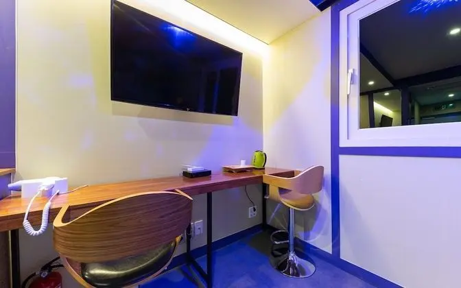 Oda (General rooms (a massage room styler )