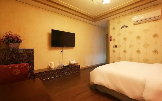 Oda (Standard Room)