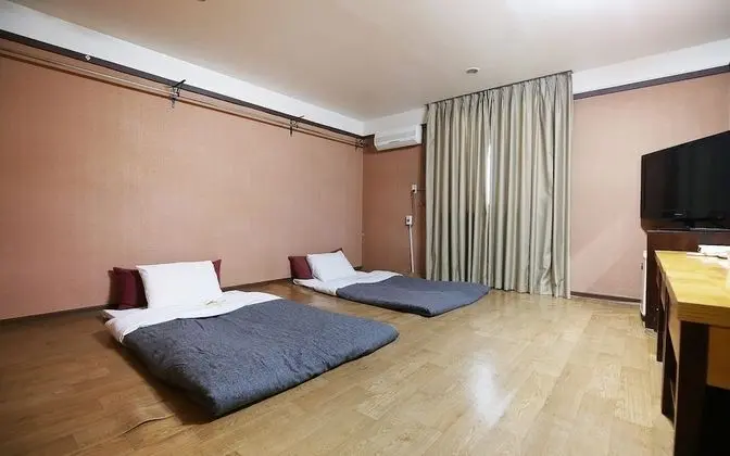 Oda (Korean room (all bathrooms remodeled )