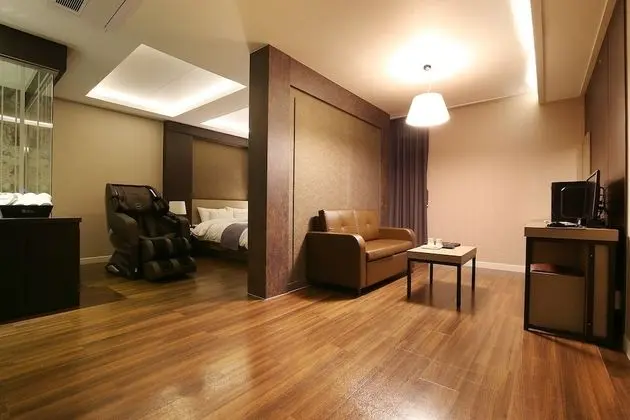 Oda (Special Room (King Bed + Jetted Spa T)