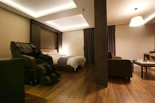 Oda (Special Room (King Bed + Jetted Spa T)