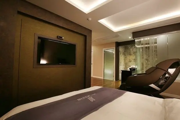 Oda (Special Room (King Bed + Jetted Spa T)