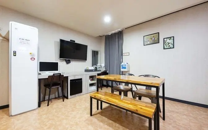 Oda (VIP/2 Bed/Free Breakfast (Netflix Ava)