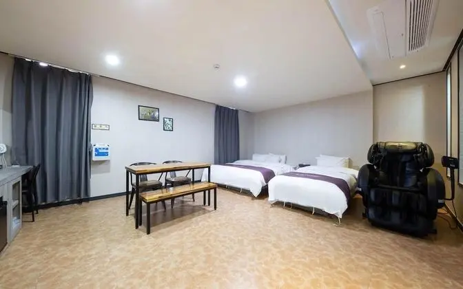 Oda (VIP/2 Bed/Free Breakfast (Netflix Ava)