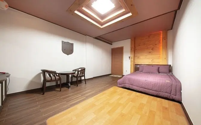 Oda (Standard Room)