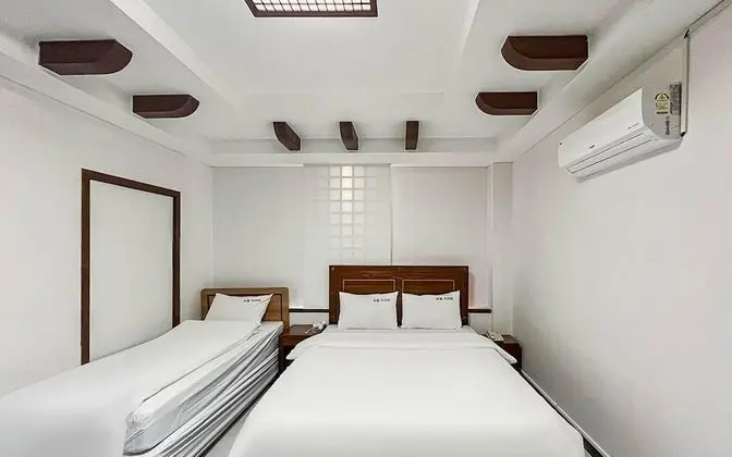Oda (Special room (75 TV Netflix Wave YouT)