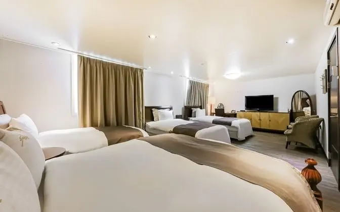 Oda (Special Room)