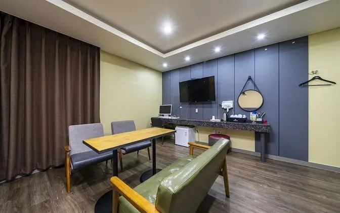 Oda (VIP room (Styler Massage chair bathtu)