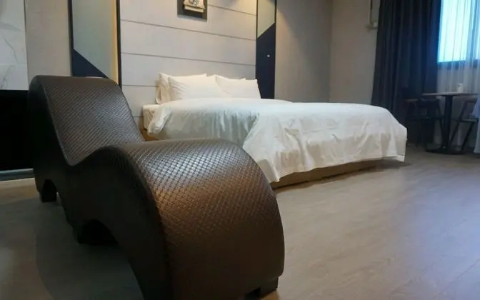 Oda (Standard (Double Bed+S Bed))