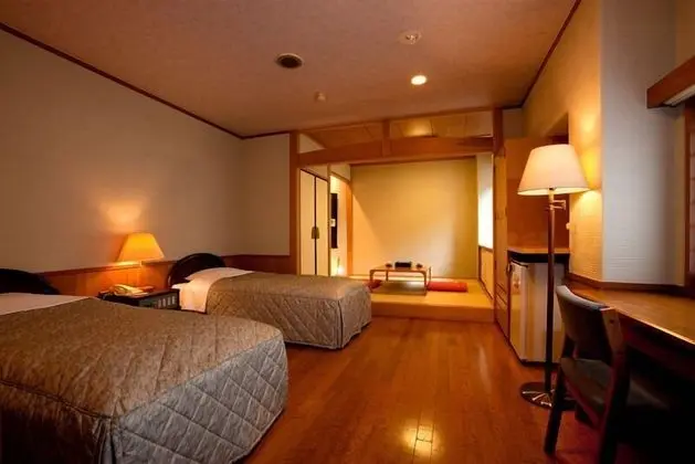 Standard İki Ayrı Yataklı Oda (Tatami Area and Japanese Futon)
