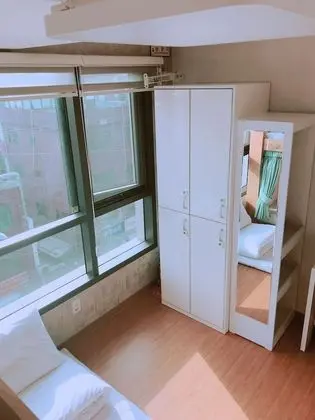 Oda, Ortak Banyo (3-person)