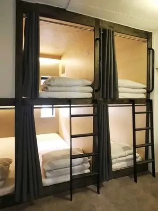 Design Ortak Ranzalı Oda, Sadece erkekler için