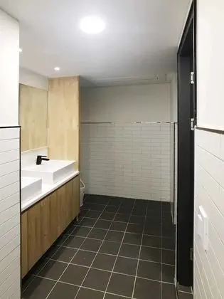 Design Ortak Ranzalı Oda, Sadece erkekler için